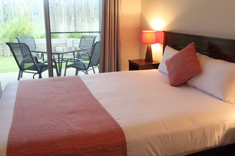 Direct Hotels - Villas On Rivergum - Accommodation Whitsundays 2