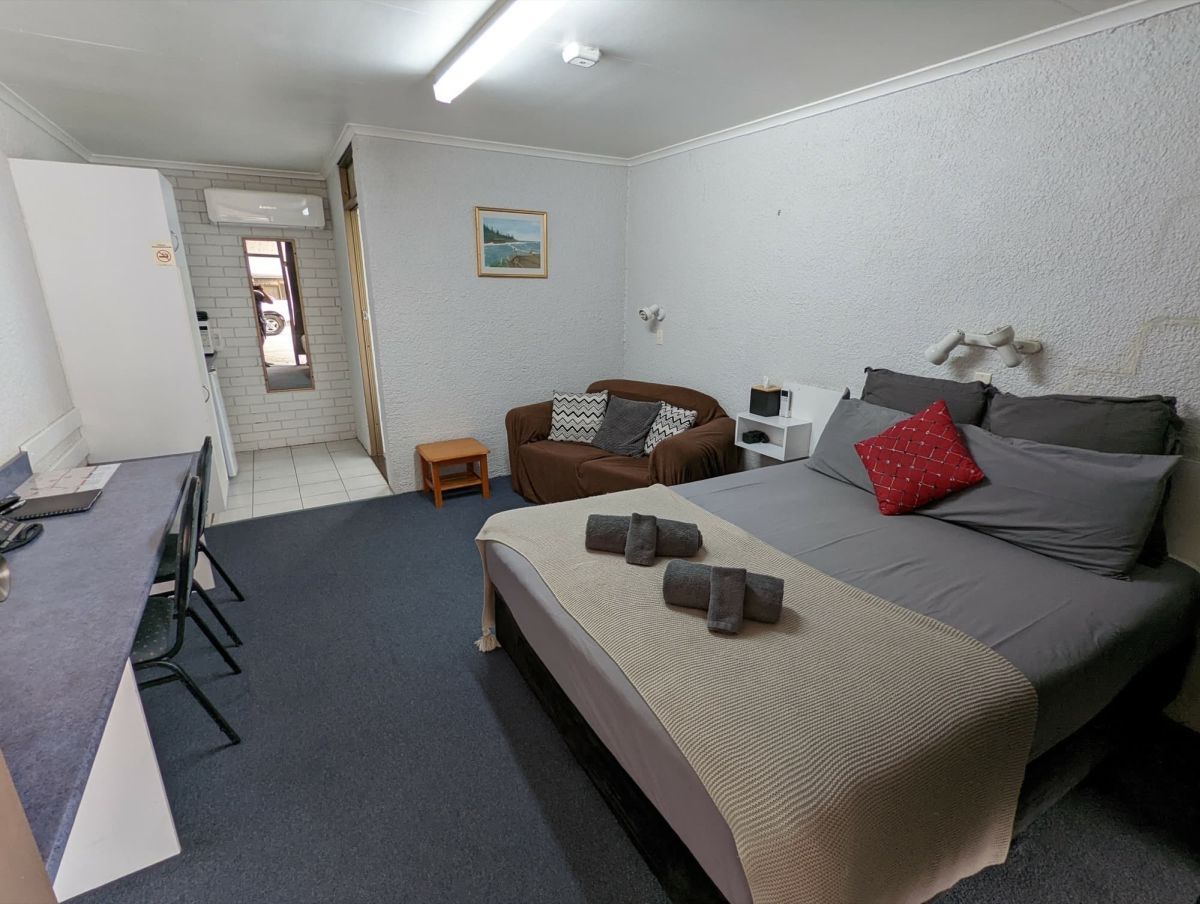 Hutton Creek QLD Accommodation Whitsundays