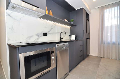 Deco Hotel - Accommodation Whitsundays 5