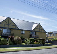 Coastal Bay Motel - Accommodation Whitsundays