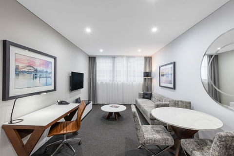 Meriton Serviced Apartments North Sydney - Accommodation Whitsundays 1
