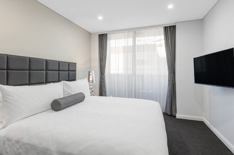 Meriton Serviced Apartments North Sydney - Accommodation Whitsundays 3
