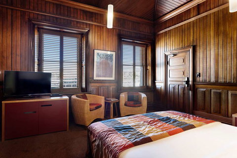 The Henry Jones Art Hotel - Accommodation Whitsundays 5