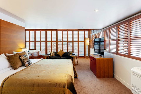 The Henry Jones Art Hotel - Accommodation Whitsundays 11