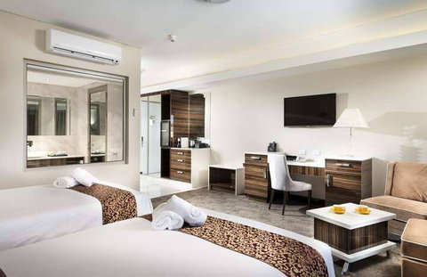 Swan River Hotel - Accommodation Whitsundays 3