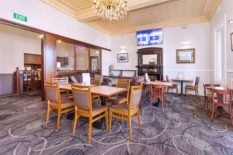 Quality Hotel Bayswater - Accommodation Whitsundays 8