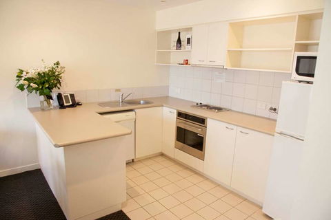 Salamanca Terraces - Accommodation Whitsundays 7