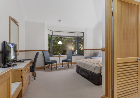 The Airport International Motel - Accommodation Whitsundays 5