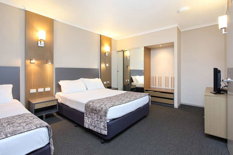 Brisbane International - Virginia - Accommodation Whitsundays 16
