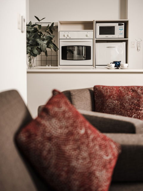 Salamanca Suites - Accommodation Whitsundays 4
