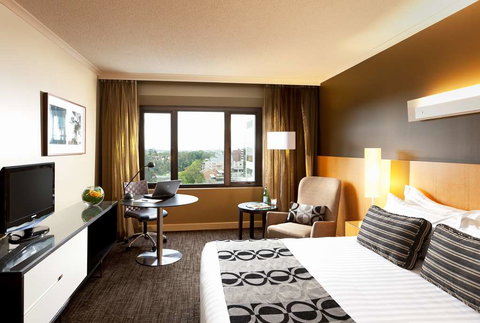 PARKROYAL Parramatta - Accommodation Whitsundays 4