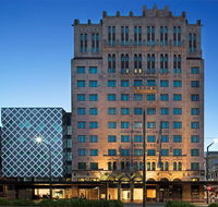 Mayfair Hotel - Accommodation Whitsundays