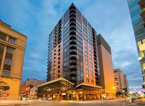 Peppers Waymouth Hotel - Accommodation Whitsundays 0