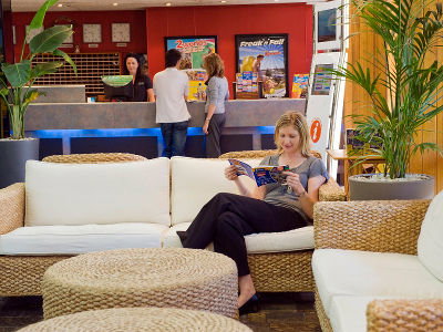 Islander Resort Hotel - Accommodation Whitsundays 1