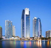 Mantra Circle on Cavill - Accommodation Whitsundays