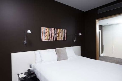 Peppers Gallery Hotel, Canberra - Accommodation Whitsundays 7