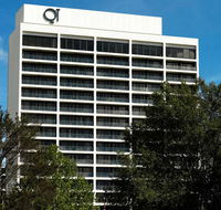 QT Canberra - Accommodation Whitsundays