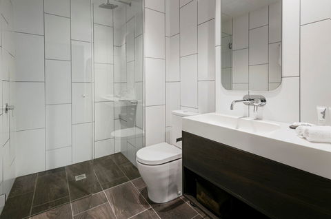 Quest Canberra City Walk - Accommodation Whitsundays 4