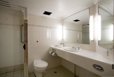 Capital Executive Apt Hotel Canberra - Accommodation Whitsundays 4