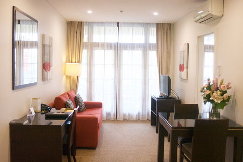 Quest Canberra - Accommodation Whitsundays 2