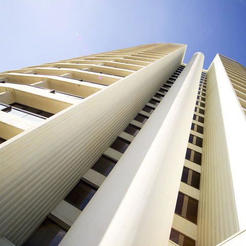 BreakFree Capital Tower - Accommodation Whitsundays 1