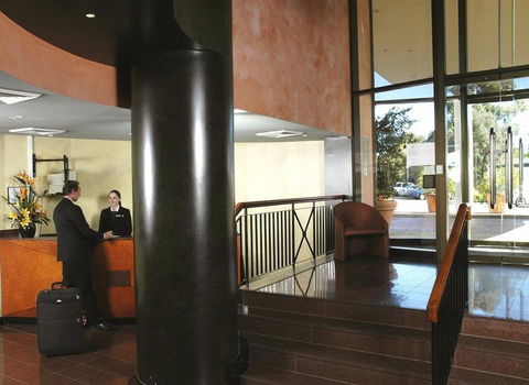 BreakFree Capital Tower - Accommodation Whitsundays 3