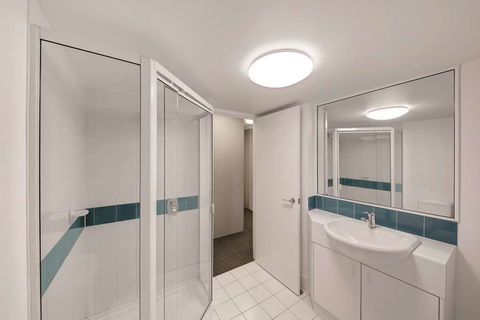 Adina Serviced Apartments James Court - Accommodation Whitsundays 8