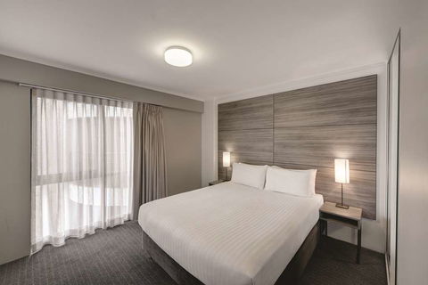 Adina Serviced Apartments James Court - Accommodation Whitsundays 14