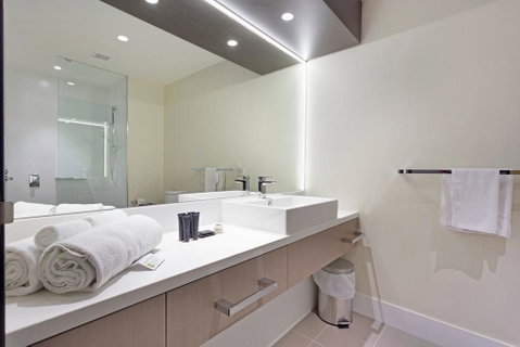 Alexandra Hills Hotel - Accommodation Whitsundays 5