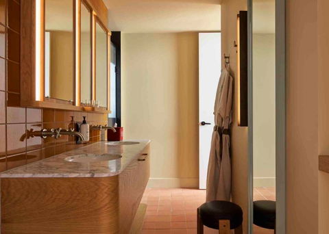 ACE Hotel Sydney - Accommodation Whitsundays 9