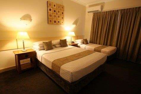 Emerald Maraboon Motor Inn - Accommodation Whitsundays 3