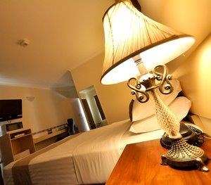 Emerald Maraboon Motor Inn - Accommodation Whitsundays 11