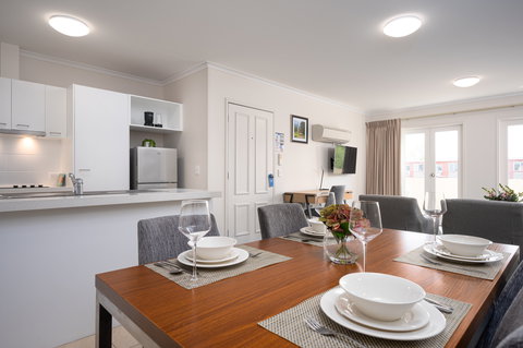 Aligned Corporate Residences Kew - Accommodation Whitsundays 9