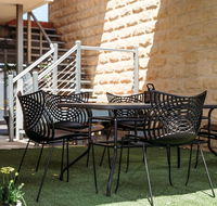 Kobbers Motor Inn - Accommodation Whitsundays