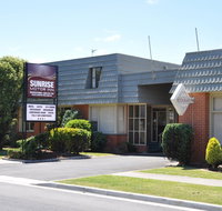 Sunrise Motor Inn - Accommodation Whitsundays