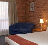 Akuna Motor Inn - Accommodation Whitsundays