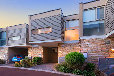 Smiths Beach Resort - Accommodation Whitsundays 2