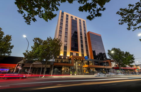 TRYP By Wyndham Pulteney Street - Accommodation Whitsundays 0