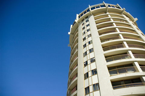 Atlantic Tower Motor Inn - Accommodation Whitsundays 0
