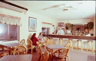 The Abbott Boutique Hotel - Accommodation Whitsundays 2