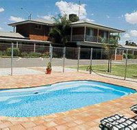 Centrepoint Motel - Accommodation Whitsundays
