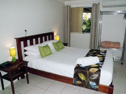 Airlie Apartments - Accommodation Whitsundays 0