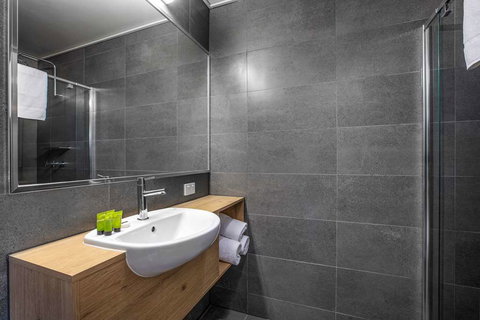 Nightcap at Gateway Hotel - Accommodation Whitsundays 3