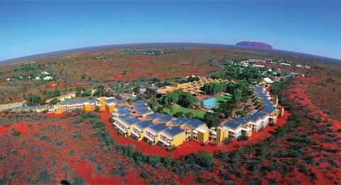 Sails in the Desert Hotel - Accommodation Whitsundays 0