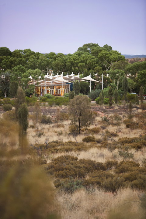 Sails in the Desert Hotel - Accommodation Whitsundays 3