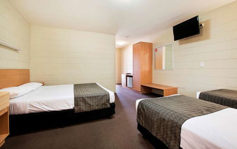 Dalrymple Motel - Accommodation Whitsundays 6