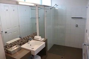 Sovereign Park Motor Inn - Accommodation Whitsundays 6