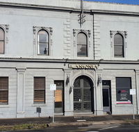 The Ansonia - Accommodation Whitsundays