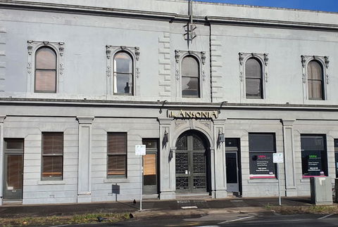The Ansonia - Accommodation Whitsundays 0