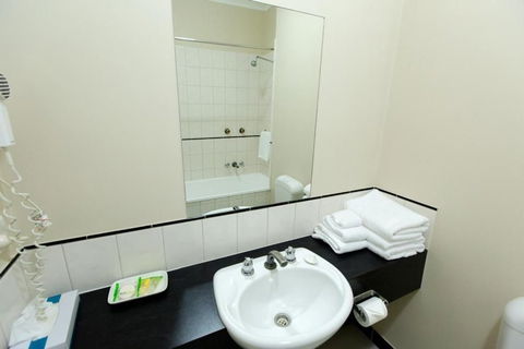 Barkly Motor Lodge - Accommodation Whitsundays 11